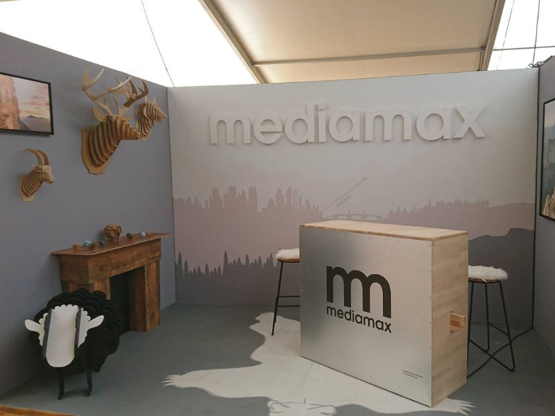 Vue d’ensemble création de stand sur-mesure Alpes Home Méribel